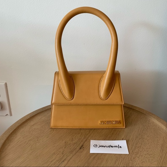 Jacquemus Handbags - Brand New Jacquemus Le Chiquito Moyen in Beige